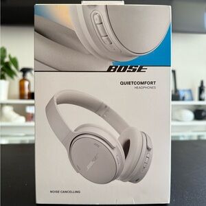 Bose QuietComfort Wireless Headphones - White - NEW & UNOPENED